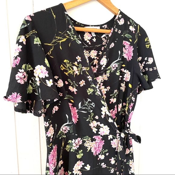 Monteau Floral Dress - Picture 3 of 5